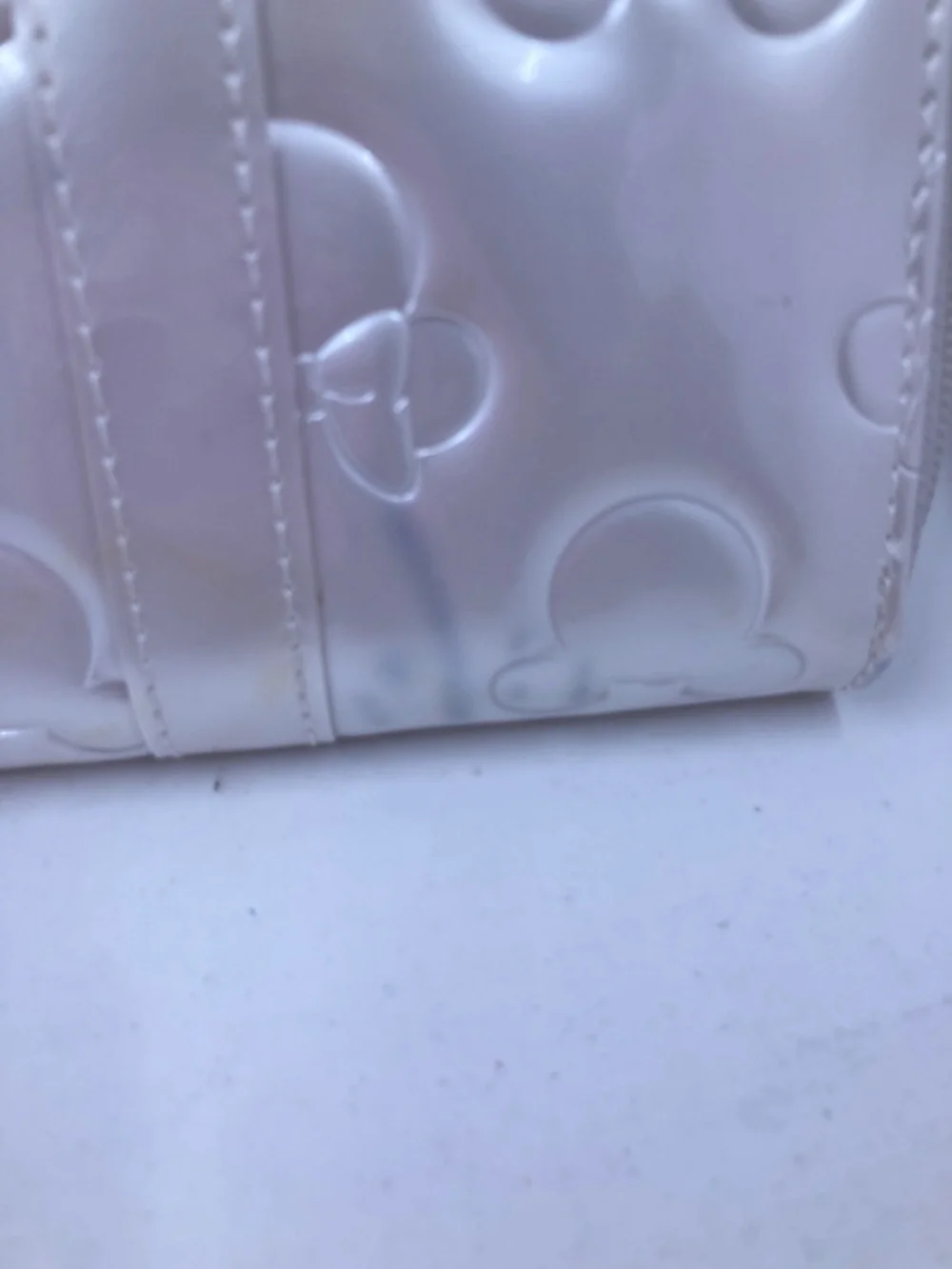 Disney Wallet White Pearlescent Loungefly Mickey and Minnie Icons NWT Some Marks